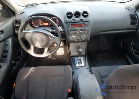 2011 Nissan Altima Base z USA, uszkodzony, nr VIN 1N4AL2AP8BN480853